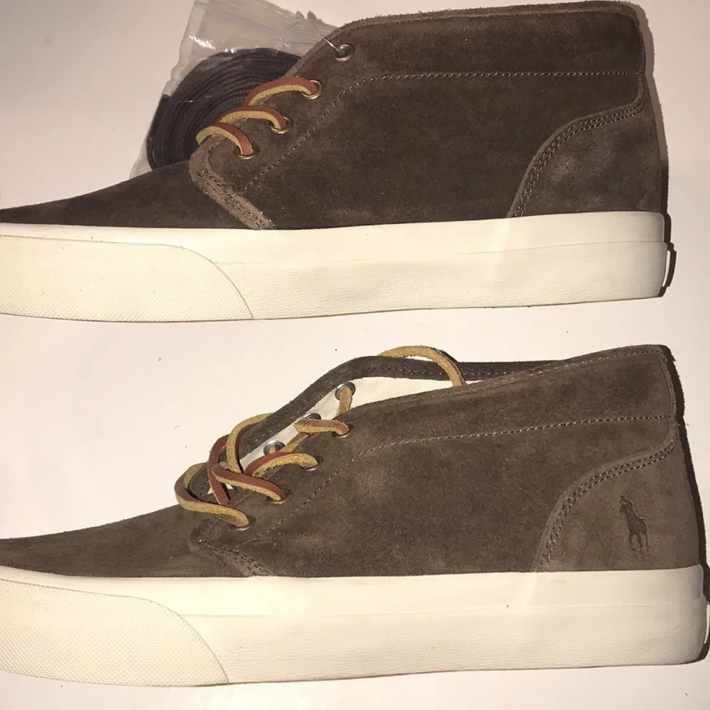 NWOT Men’s Polo Suede Chukka Boot